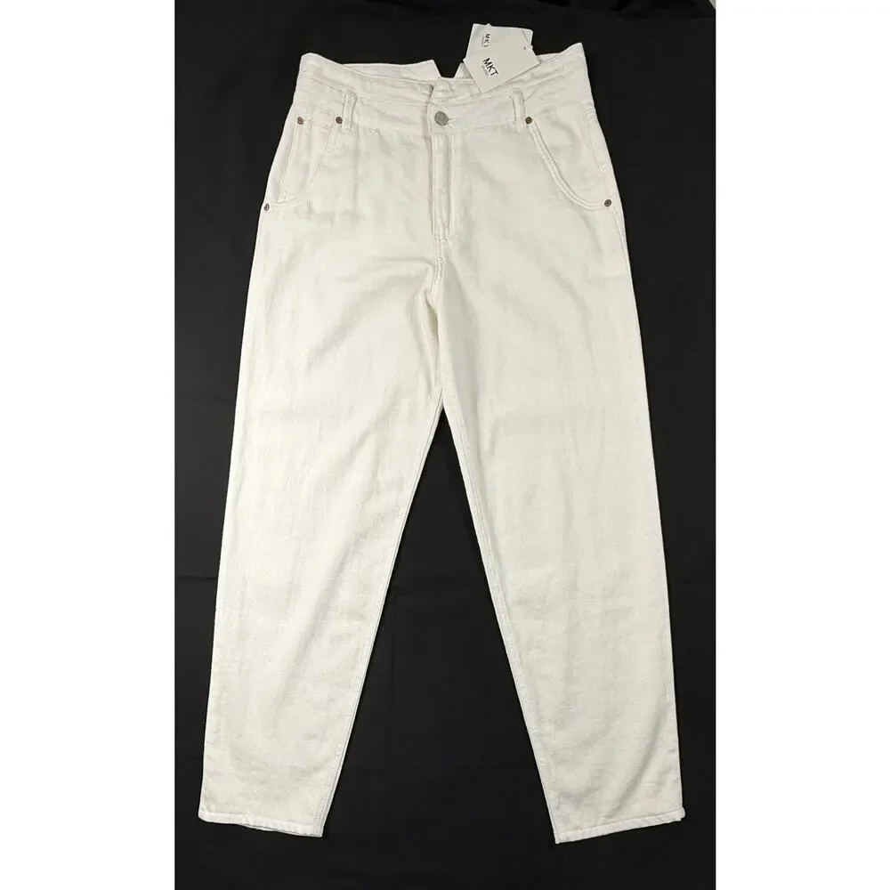 MKT Studio women Boy's fit THE KELLY White  Jeans Slim Sz 40/12 NWT light weight